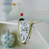 Meltique Schmelzuhr im Dali-Stil