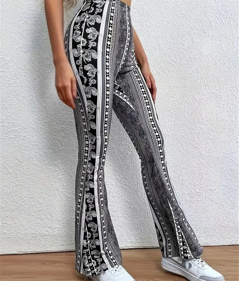 CurveSilk™ Hose – Begeistern Sie jeden Raum mit selbstbewussten Kurven, die Sie lieben werden